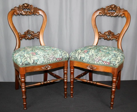 Pair of rose carved balloon side chairs, Late Victorian, Mahogany, turned legs Cover