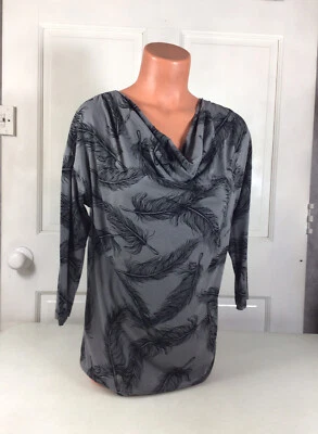 Женская блузка с перьями Juicy Couture размер Small - Изображение 1 из 4