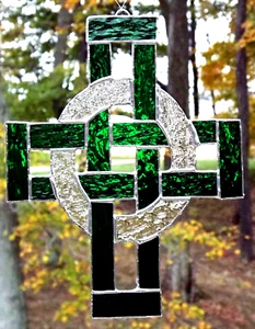 CRUZ CELTA Verde, Cristal Plata Auténtico Tradicional Vidrieras Atrapasol - Imagen 1 de 24