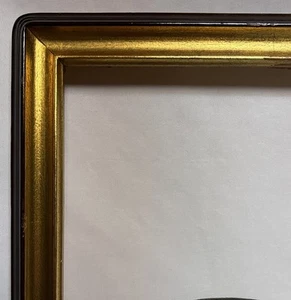 Cornice vintage in legno massello intagliato dorato dorato 30,75"x26,5" adatta 28,75"x24,5" dorata - Foto 1 di 13