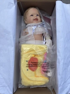 The Ashton-Drake Galleries Rub-A-Dub-Dub Baby Doll 17.5-inches By Linda Murray - Picture 1 of 7