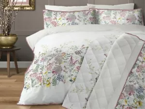 Wild Flower Floral Quilted Bedspread in Ivory 230cm x 260cm Cotton Rich - Picture 1 of 2