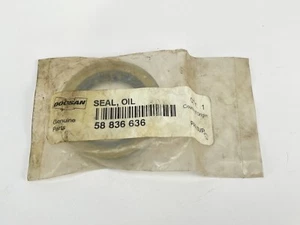 Genuine OEM Doosan 58836636 Oil Seal *NEW* - Picture 1 of 1