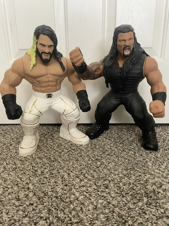 Figura de acción parlante Roman Reigns Seth Rollins Mattel WWE 3 Count Crushers WWF Foto 1 de 1