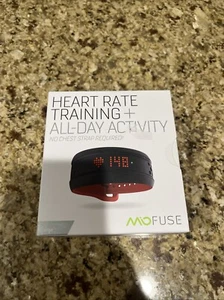 Mio 59P Black Bluetooth Global Fuse Heart Rate Monitor and Activity Tracker - Picture 1 of 6