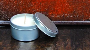 Jabón en polvo y paloma para bebé Lg 40 horas aroma plata vela de viaje lata REGALO DE BAUTIZO - Imagen 1 de 20