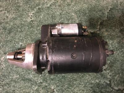 537140R96 - Un arrancador reconstruido para tractores CaseIH 385, 395, 485, 495, 585, 685 Foto 1 de 4