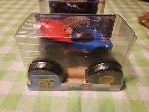 Hot Wheels Monster Trucks SUPERMAN 1/24 Scale Giant Wheels Die-Cast - Picture 1 of 3