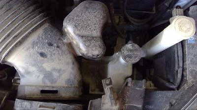 Used Engine Coolant Reservoir fits: 2013 Mazda 2  Grade A Foto 1 de 4