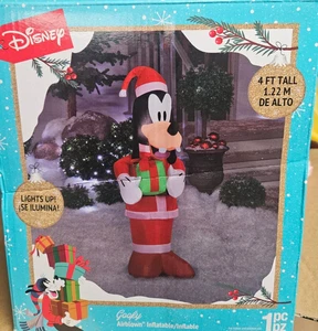 Gemmy 4ft Tall Disney's Goofy w/ Present Christmas Inflatable - Picture 1 of 2