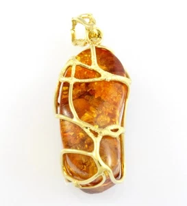 Ciondolo pendente realizzato in oro giallo 18 kt 750 e ambra naturale - Foto 1 di 4