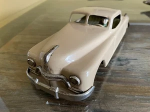 Tinplate Arnold US Zone friction powered Cadillac - Picture 1 of 13