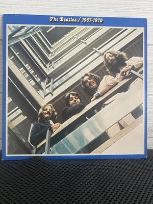 THE BEATLES - 1967-1970 Blue Album 1973 2xLP Vinyl LP Apple Records SKBO 3404 - Image 1 of 4