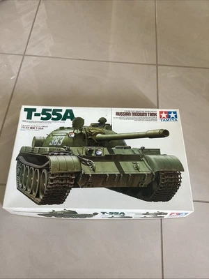 TAMIYA 35257-T-55A Russian Medium Tank-scala 1:35 - Immagine 1 di 4