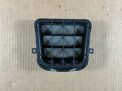 Audi A5 Cabrio 2009-2016 cuarto lateral izquierdo panel rejilla de ventilación presión de aire OEM Foto 1 de 4