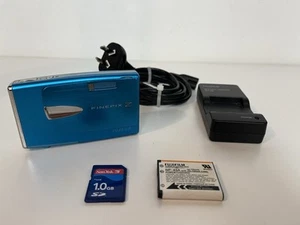 Fujifilm Finepix: Digital Camera - Z20fd - Blue + Charger + SD Card Y2K - Tested - Picture 1 of 7