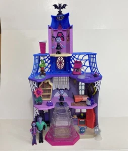 Vampirina Scare B&B Puppenhaus Herrenhaus Schloss Spielset mit Figuren & Zubehör - Bild 1 von 18