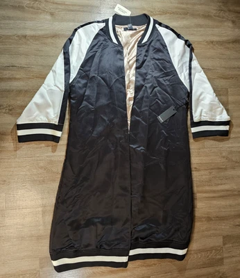 Chaqueta Forever 21 para mujer talla pequeña negra blanca nueva con etiquetas Foto 1 de 4
