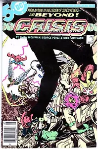 Crisis on Infinite Earths '85 2 quiosco BIEN O3 - Imagen 1 de 1