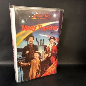 Mary Poppins VHS 1964 Disney Clamshell Collectable OKC No SSS - Picture 1 of 9