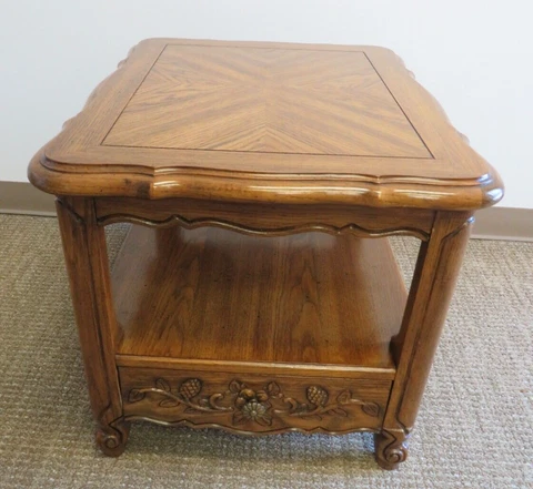 Thomasville Country French One Drawer End Table AS IS Cover