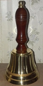 Campana de latón con mango de madera - Imagen 1 de 6