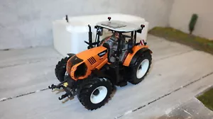WIKING 877451 in 1:32 CLAAS Arion 640 Kommunal-ORANGE Sondermodell 1000 Stück , - Bild 1 von 6