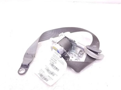 MONTAJE CINTURÓN SEGURIDAD DELANTERO LADO PASAJERO TOYOTA SIENNA 12 13 14  Foto 1 de 4