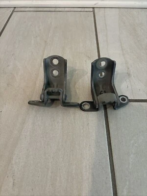13-20 Infiniti JX35/QX60 Front Right Door Hinges Pair Set Upper/Lower 🔥 - Image 1 of 2