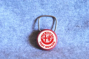 vintage key chain  alfa romeo - Bild 1 von 2