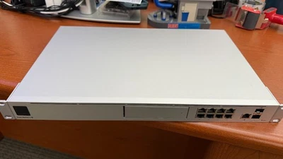 Ubiquiti Networks UDM-SE Dream Machine Special Edition Router 9 Ports - 8 RJ-45 - Image 1 of 4
