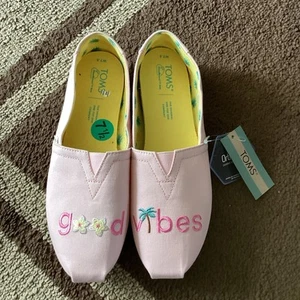 Toms Mujer Alpargata Lona Buenas Vibraciones Bordado Rosa Claro Planos Talla 7.5 Nuevo - Imagen 1 de 5