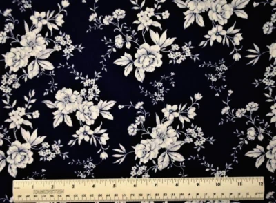 Ramo floral blanco spray ramo flores de vid por la tela de algodón de 1/4 yarda Foto 1 de 2