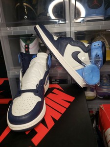 Las mejores ofertas en Jordan 1 Retro High OG obsidiana, UNC 2019 | eBay