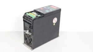 Danfoss VLT2815PT4B20STR0D__F__A__ P/N: 195N2841 TESTED NEUWERTIG - Picture 1 of 3