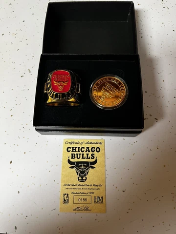 The Highland Mint Chicago Bulls 1998 24kt Gold Plated Rings 186/1998 With Coin Cover