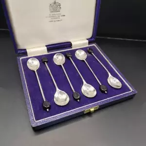 Sterling Silver Coffee Bean Spoons, Mappin and Webb Ltd 1979, Original Case - Picture 1 of 8