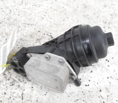 2014 14 Mercedes-Benz CLA250 Oil Filter Housing OEM Foto 1 de 3