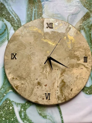 Handmade Epoxy Resin Wall Clock Decorative Elegant Free Shipping (diameter 40sm) - Image 1 of 4
