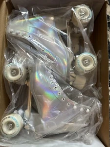 New Premium Roller Skates - Picture 1 of 3