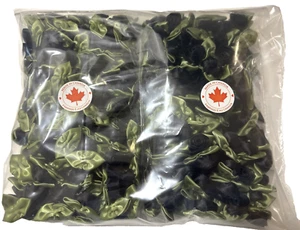 Satin Ribbon Roses Flowers Rosebuds Appliques Small Black w/Green Leaves 288 Pcs - Picture 1 of 4