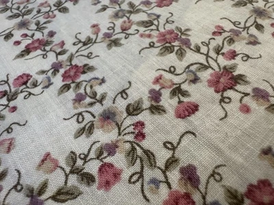 PETER PAN FABRICS INC 1960s VTG PETER PAN COTTON FABRIC PINK Green Ditsy FLORAL Vines Ivory Quilt BTY