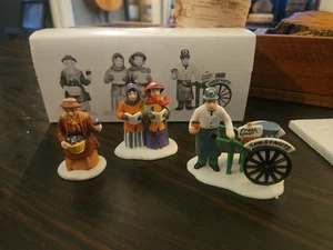 Department 56 - Violet Vendor, Carolers & Chestnut Vendor # 5580-8 - Picture 1 of 14