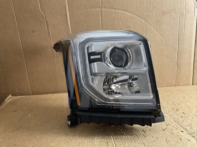 For 2015-2020 GMC Yukon Passenger Yukon XL Clear Lens HID/Xenon (broken Tabs - Image 1 of 4