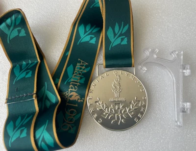 Atlanta 1996 Olympic Silver Medal Exact replica Diameter:60mm - Image 1 of 4
