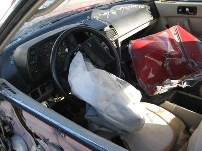 LEGEND    1989 Front Door Switch 591593 - Image 1 of 4