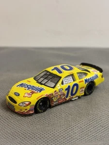 LOOSE Jeff Green 2001 Nesquick 1/64 Hot Wheels pressofuso - Foto 1 di 5