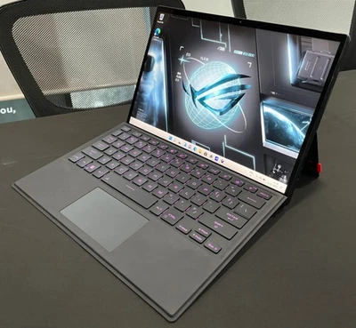 Asus ROG Flow Z13 GZ301 165Hz QHD+ TOUCH 2.6 GHz i9-13900H 16GB 1TB RTX 4060 - Image 1 of 2