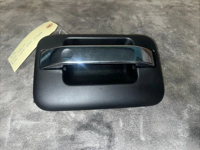 Manija de puerta trasera izquierda Ford F150 2009 2010 2011 2012 2013 2014 9L34-1522400 OEM Foto 1 de 4