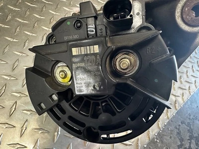 2004 Porsche 911 C4S alternator OE Foto 1 de 4